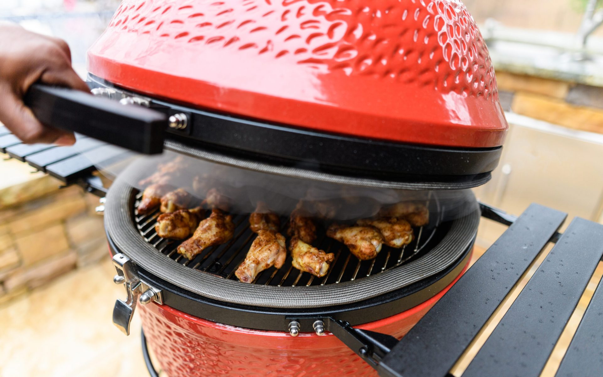 Kamado Joe Classic III.  Masterbuilt® | Kamado Joe®, Columbus, GA.  Photo by John David Helms, www.masterbuilt.com